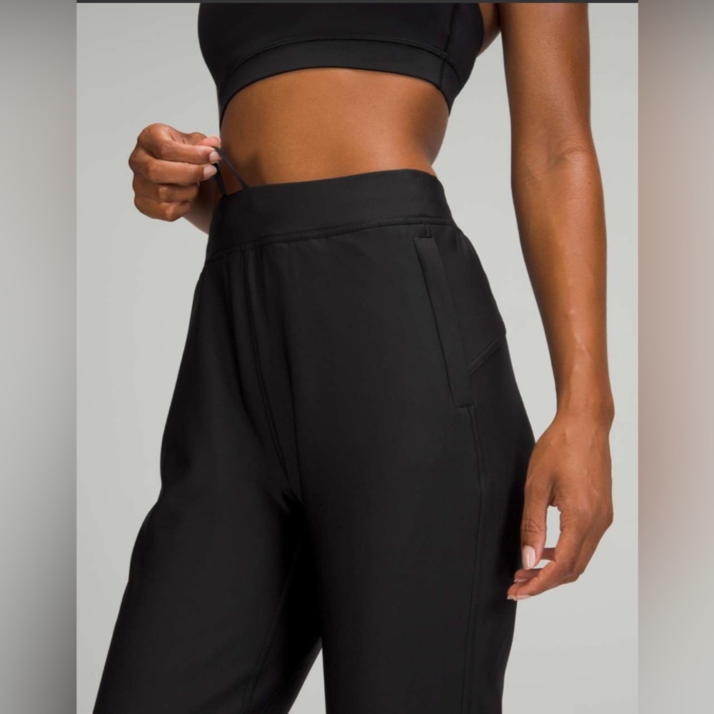 Lululemon Adapted State High-Rise Tech Fleece Jogger in Black - Picture 3 of 9